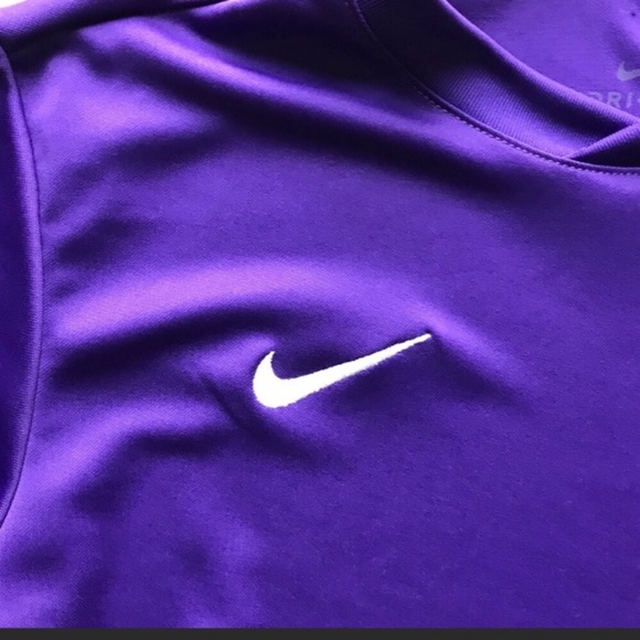 Nike Purple Athletic Short Sleeve Shirt - Picture 5 of 5